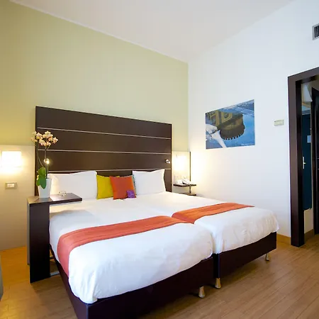 Hotel Mercure Centro Angioino Naples