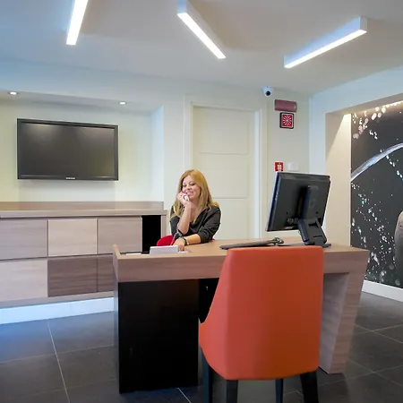 Hotel Mercure Centro Angioino Naples