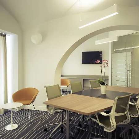 Mercure Centro Angioino Hotel