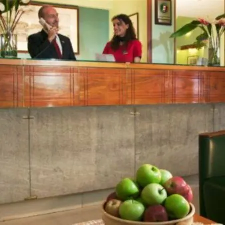 Hotel Mercure Centro Angioino