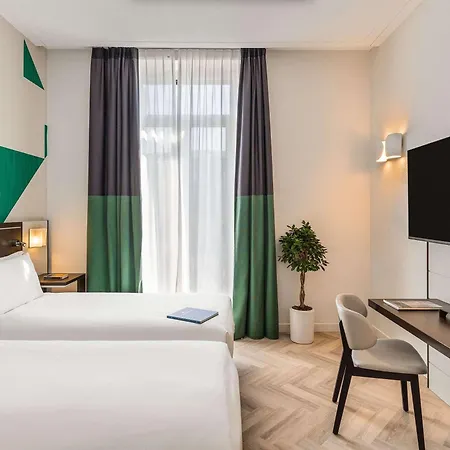 Mercure Centro Angioino Hotel 4*