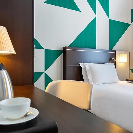 Mercure Centro Angioino 4* Naples