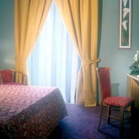Mercure Centro Angioino Naples