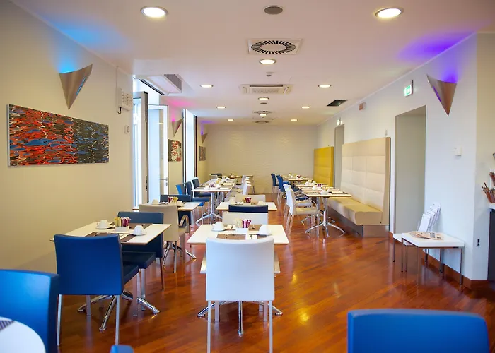 Mercure Centro Angioino 4* Napoli