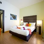 Mercure Centro Angioino 4* Naples
