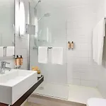 Hotel Mercure Centro Angioino 4*