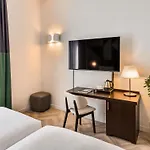 Hotel Mercure Centro Angioino Naples
