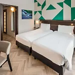 Hotel Mercure Centro Angioino Naples