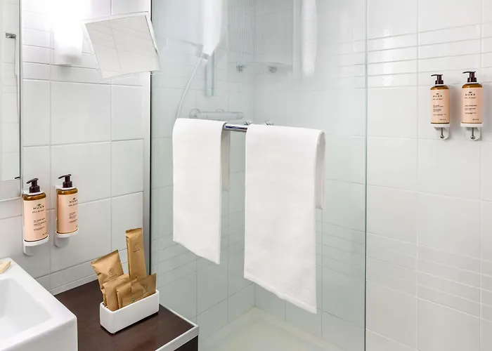 Mercure Centro Angioino 4*