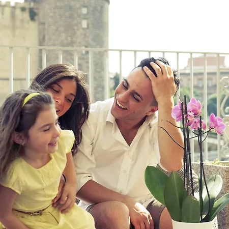 Szálloda Mercure Centro Angioino