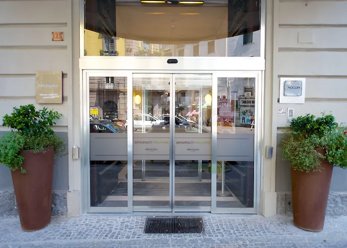 Mercure Centro Angioino Szálloda Nápoly